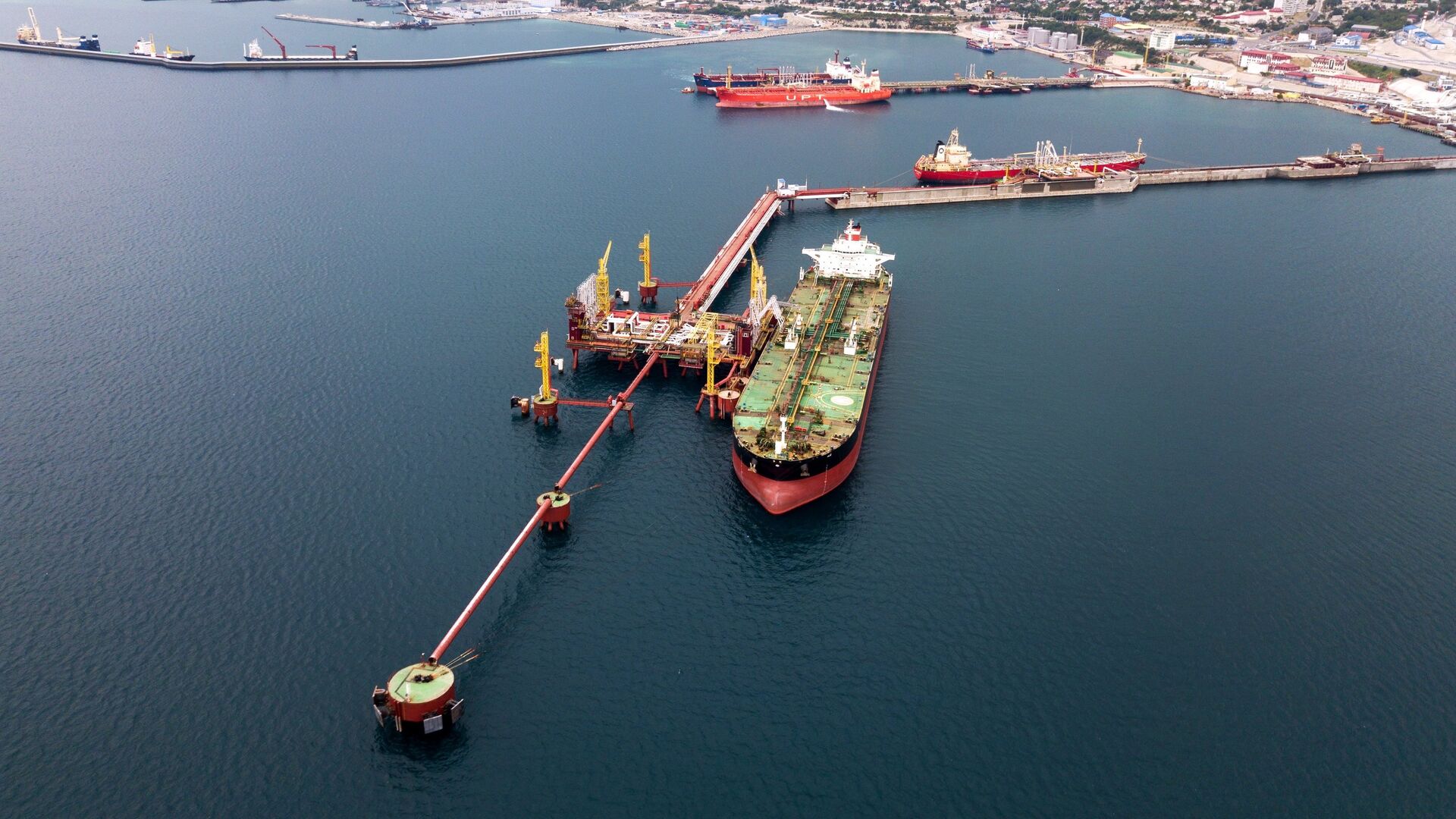 Ространснадзор приостановил деятельность пяти терминалов по перевозке нефти